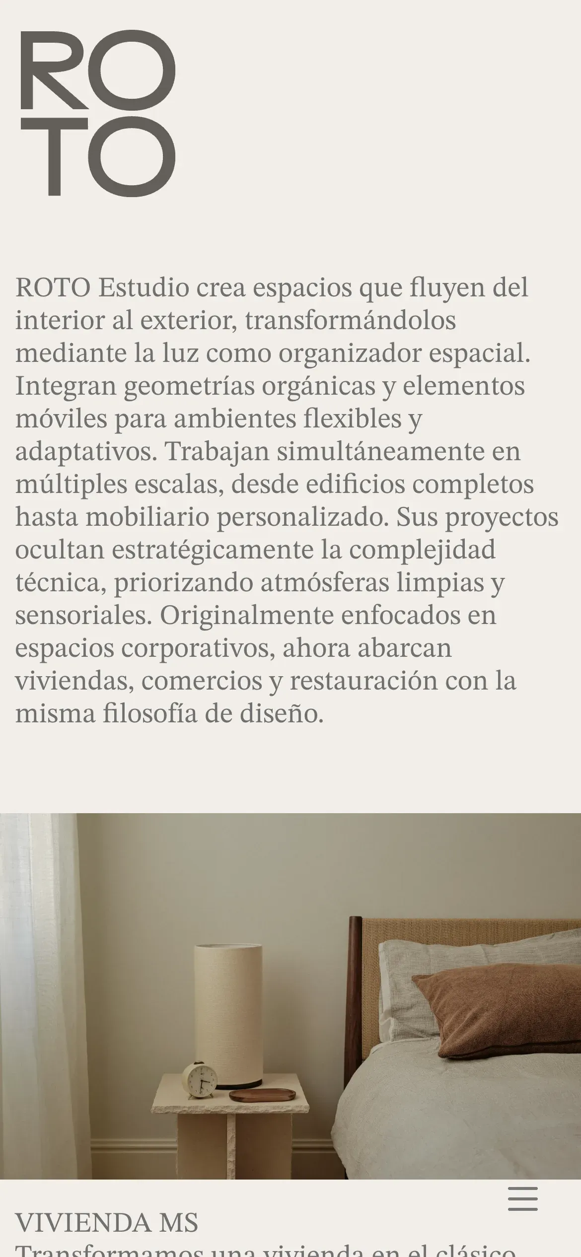 Screenshot of the ROTO Estudio website on mobile
