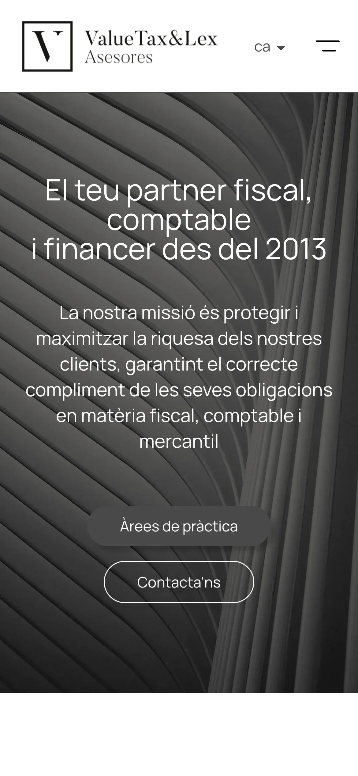 Screenshot of the VTL Asesores website on mobile